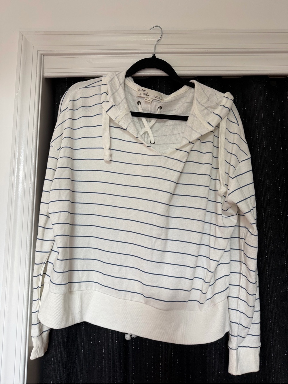 Vintage Havana Coastal Stripe Hooded Pullover - White with Navy Stripes